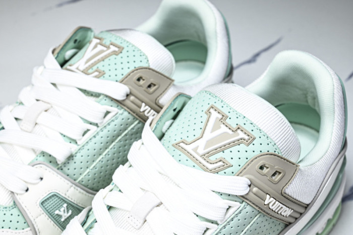 LOVT SNEAKER lv-445