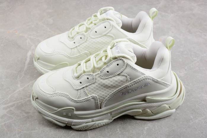 bl triple s trainers sneakers bts-09