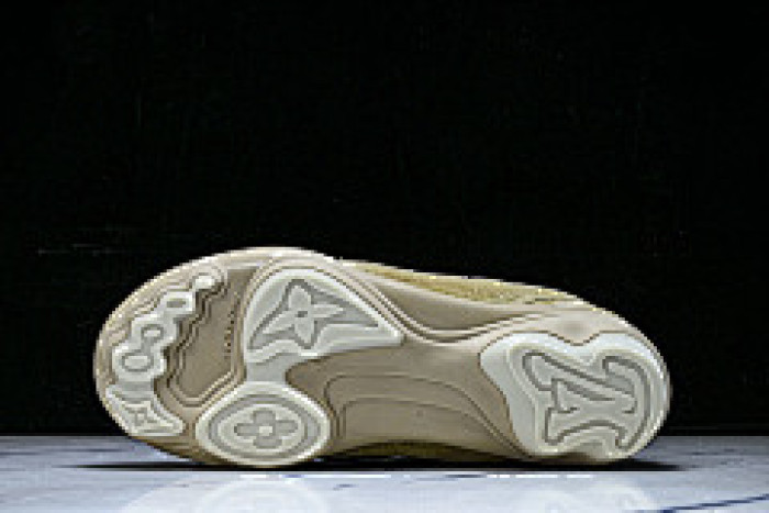 LOVT SNEAKER lv-439