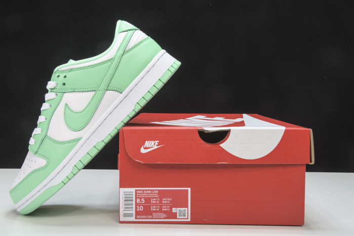 nike dunk low "green glow"dd1503-105