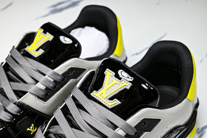 LOVT SNEAKER lv-565