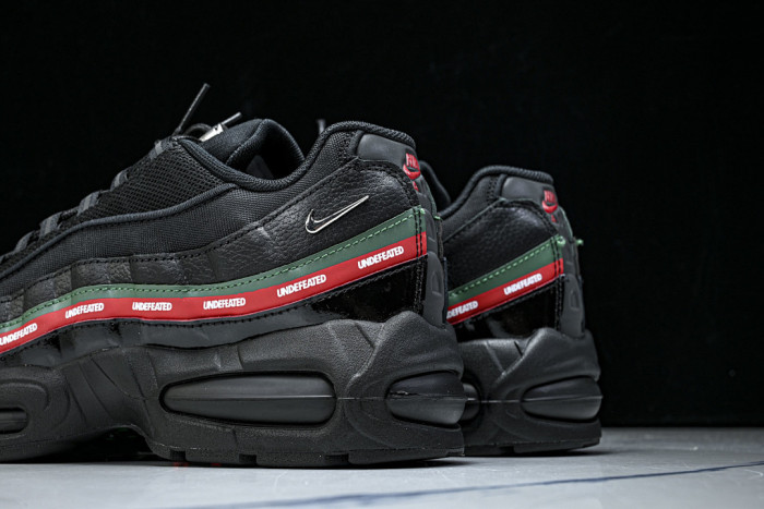 Undefeated x Nike Air Max 95 