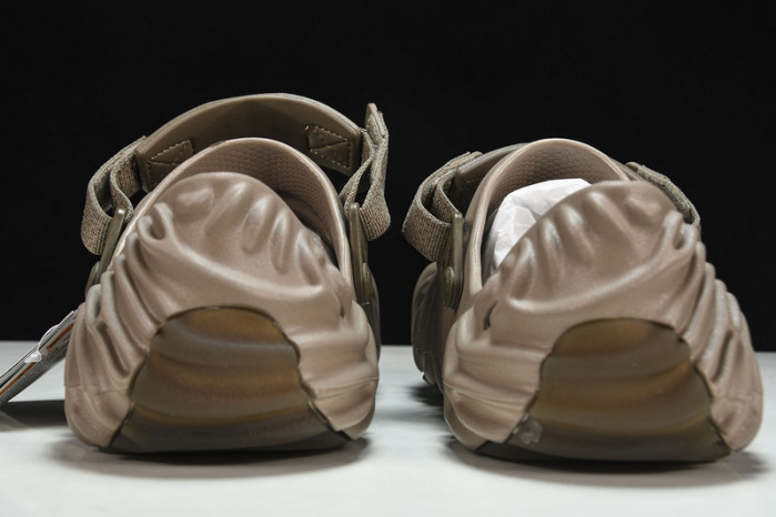 Cr0c5 Pollex Clog by Salehe Bembury Menemsha CP-2