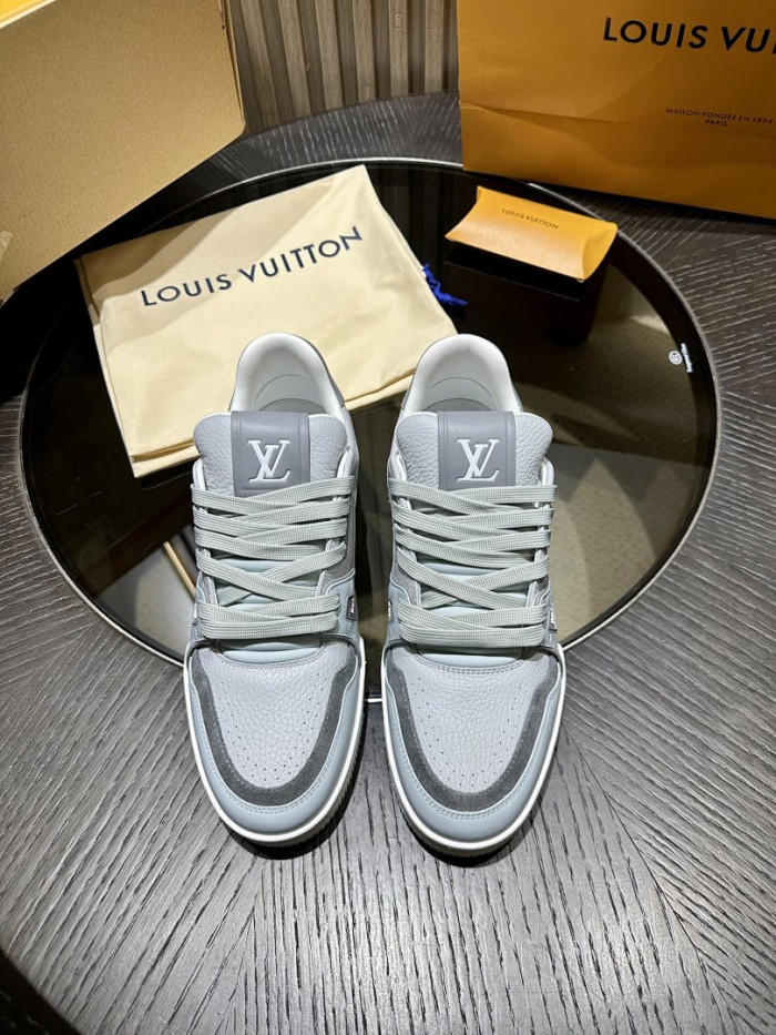 LOVT SNEAKER lv-536