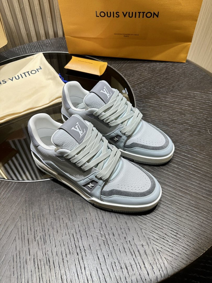 LOVT SNEAKER lv-536