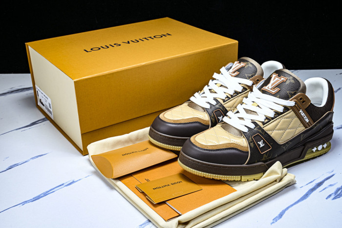 LOVT SNEAKER lv-571