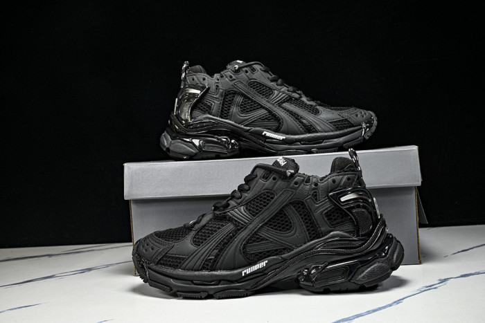 BL RUNNER SNEAKERS (MATTE) W3RBT 1000