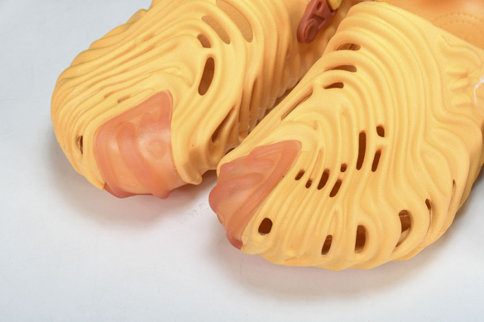 Salehe Bembury x Cr0c5 Pollex Clog CP-9