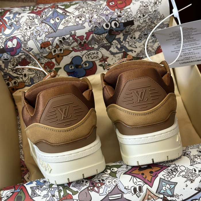 LOVT SNEAKER lv-214