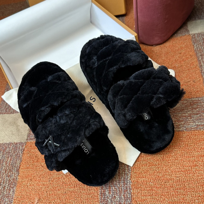 LOVT SANDAL 041564