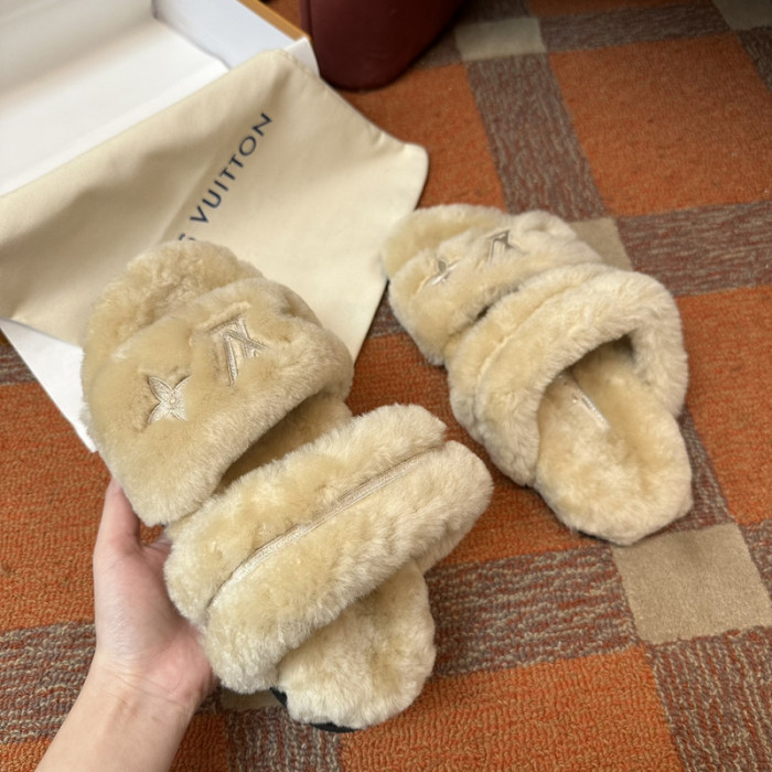LOVT SANDAL 041565