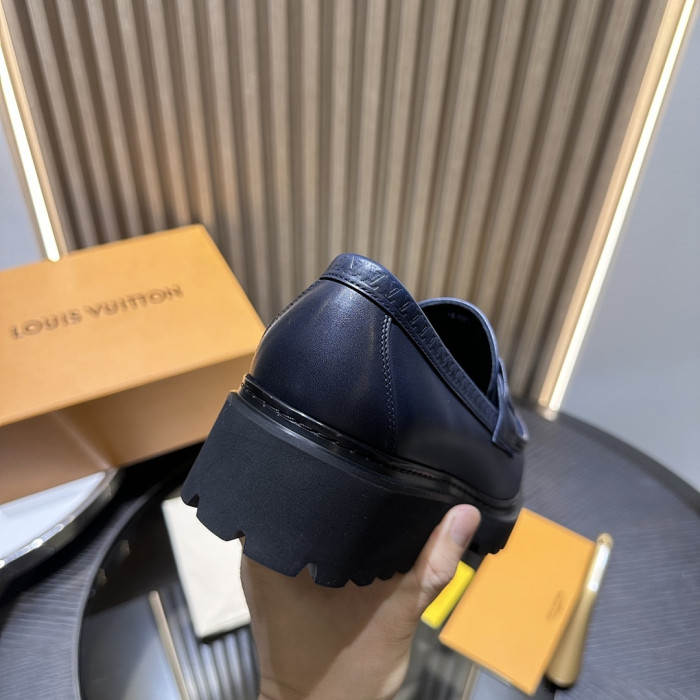 LOVT SNEAKER lv-596