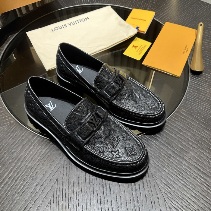 LOVT SNEAKER lv-590
