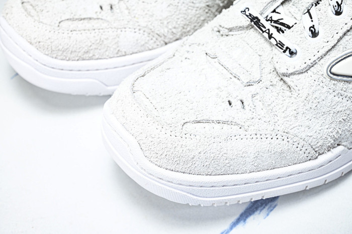 BL Hamptons Worn-Out BHW-15