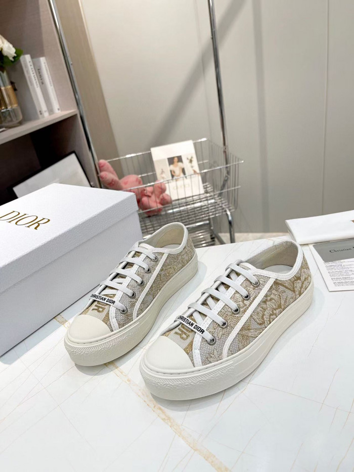 DR LOW-TOP SNEAKERS DR-73