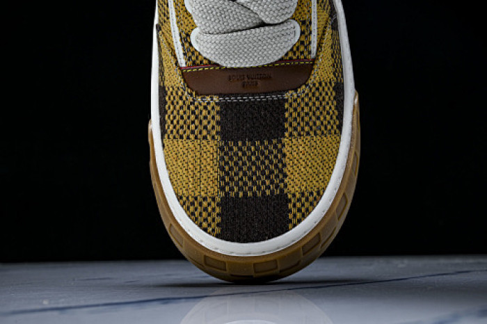 LOVT SNEAKER lv-617