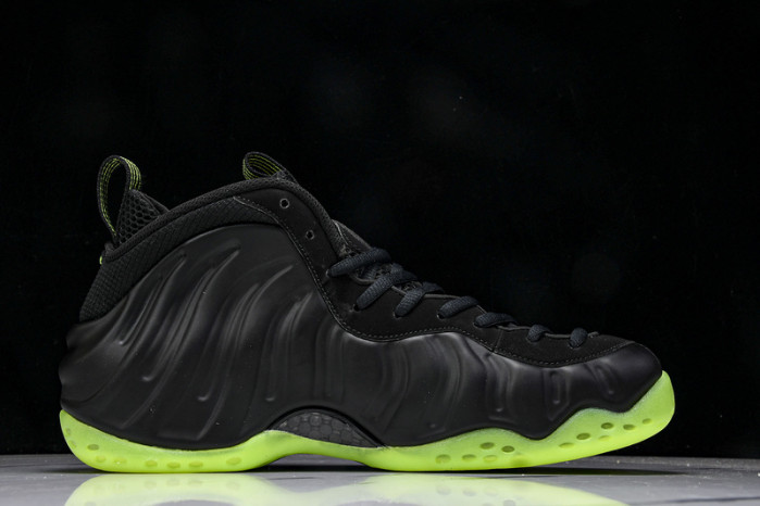 Nike Air Foamposite One Black Volt (CAN GLOW ) HF2902-001