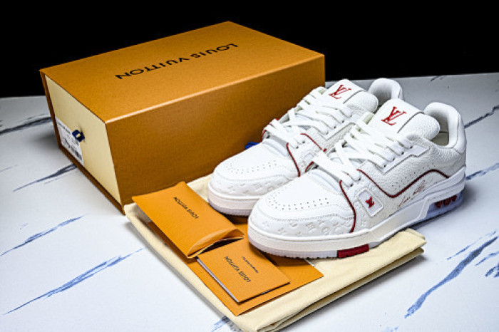 LOVT SNEAKER lv-621