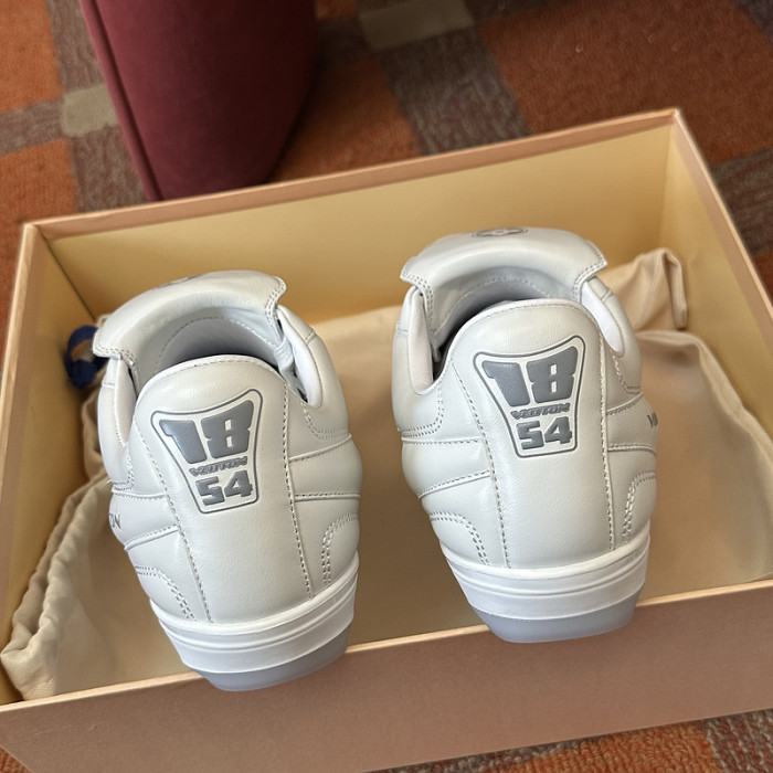 LOVT SNEAKER lv-295