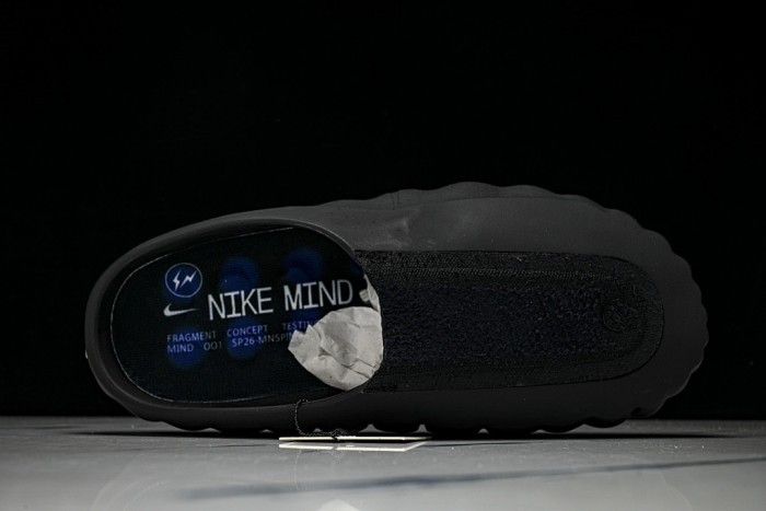 Nike Mind 001 Mule IQ8502-001 (RUN SMALL,PLS 1 SIZE UP)