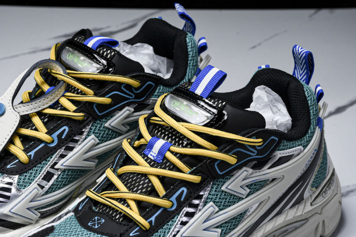 of shoes 2405142