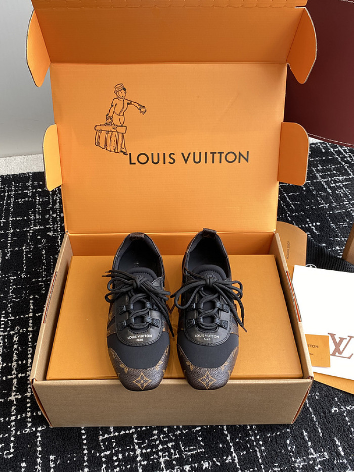 LOVT SNEAKER lv-322