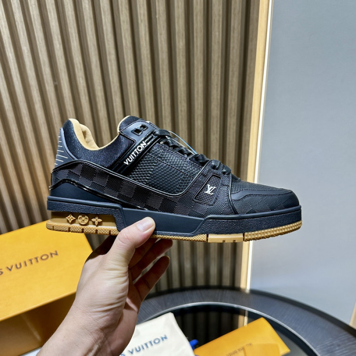 LOVT SNEAKER lv-332