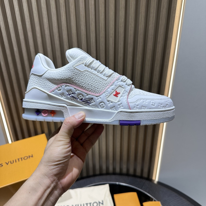 LOVT SNEAKER lv-392