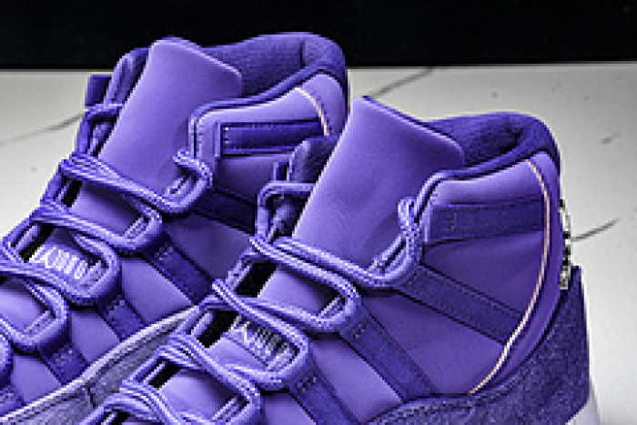 Air Jordan 11 CT8012-555