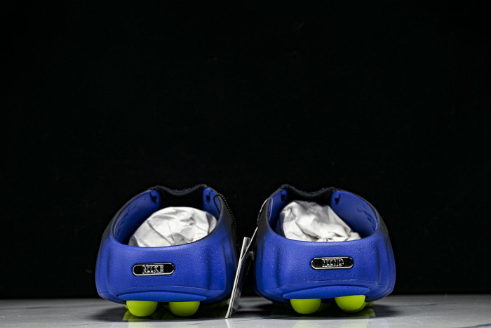 Nike Mind 001 Flyknit Slide Hyper Royal Black IR2175-400 (RUN SMALL,PLS 1 SIZE UP)