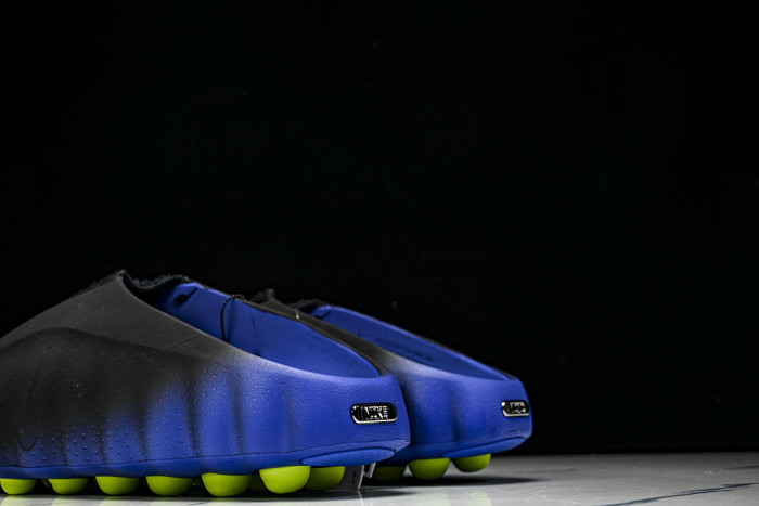 Nike Mind 001 Flyknit Slide Hyper Royal Black IR2175-400 (RUN SMALL,PLS 1 SIZE UP)