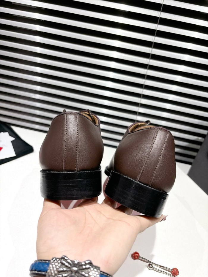CL SNEAKERS 202312206