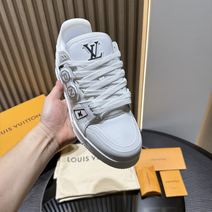 LOVT SNEAKER lv-397