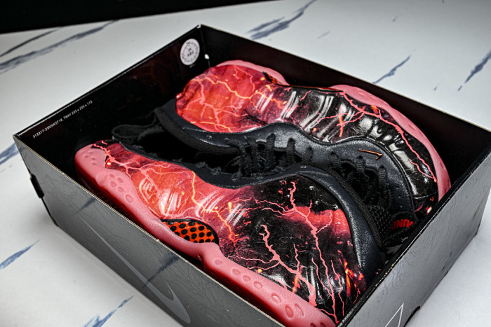 Nike Air Foamposite One Stranger Things IR7336-001