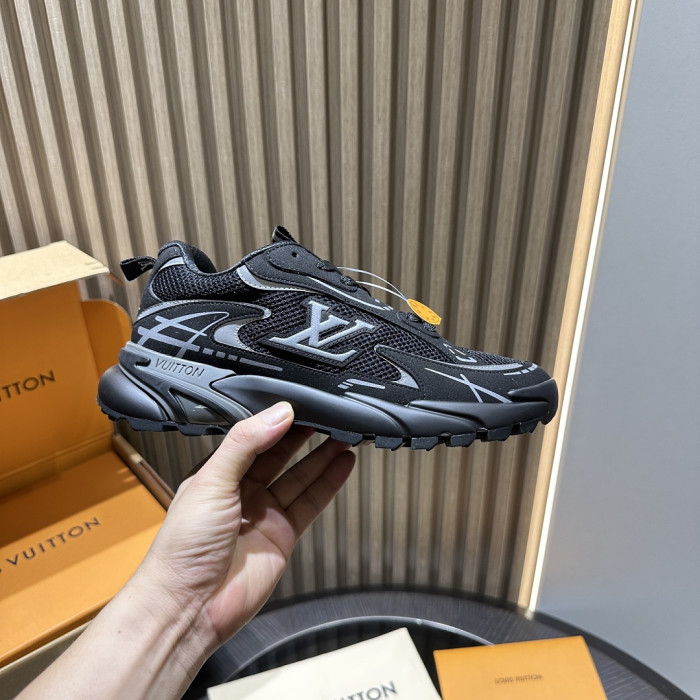 LOVT SNEAKER LV-635