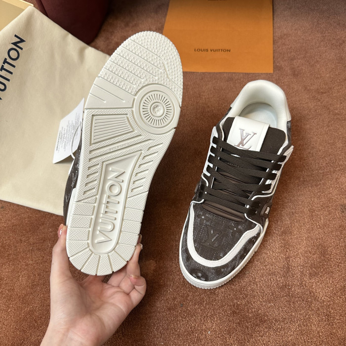 LOVT SNEAKER lv-687