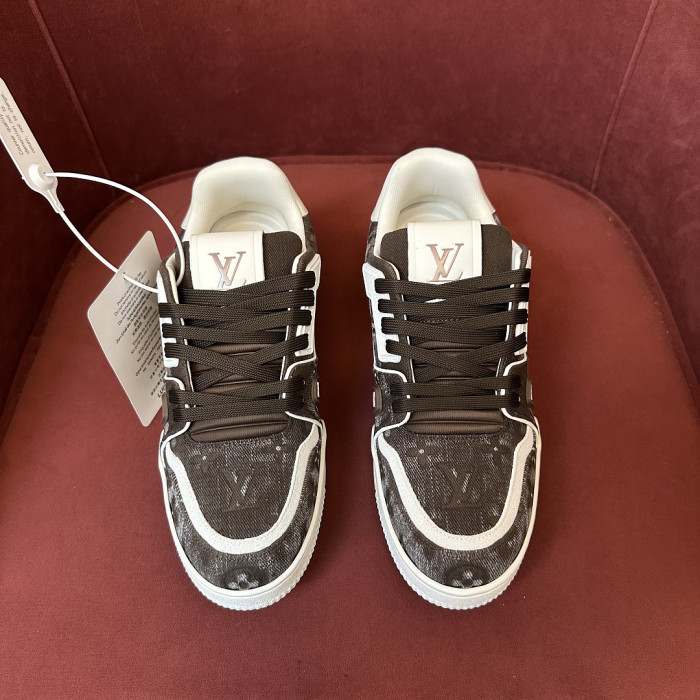 LOVT SNEAKER lv-687