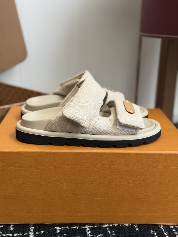 LOVT SANDAL 0415671