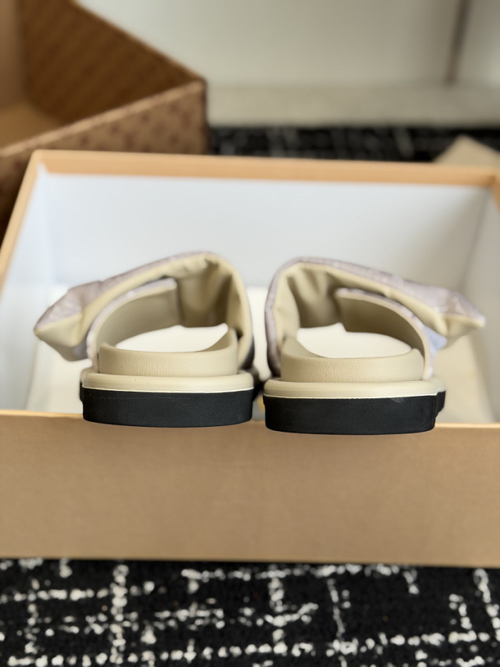 LOVT SANDAL 0415676