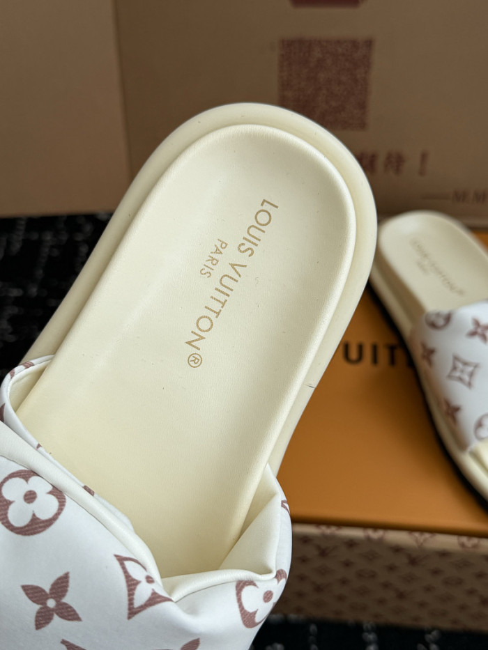 LOVT SANDAL 0415697