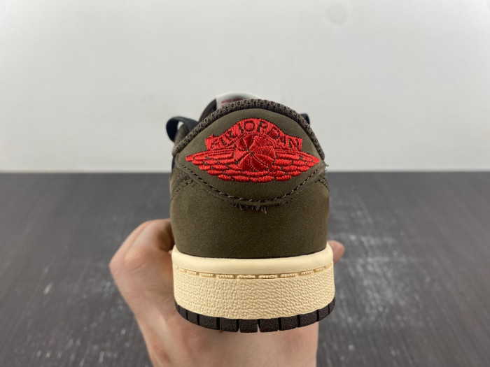 (kids)travis scott x air jordan 1 low