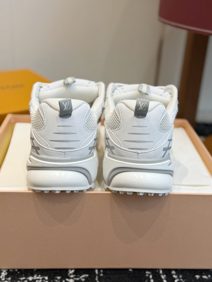 LOVT SNEAKER LV-706