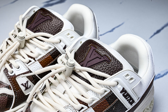 LOVT SNEAKER lv-692