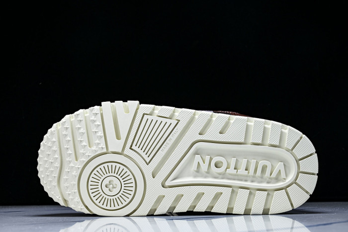 LOVT SNEAKER lv-692