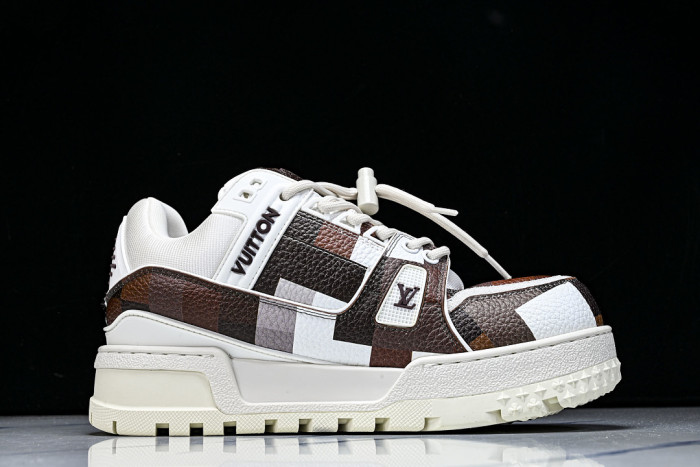 LOVT SNEAKER lv-692