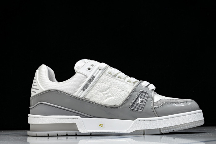 LOVT SNEAKER lv-697