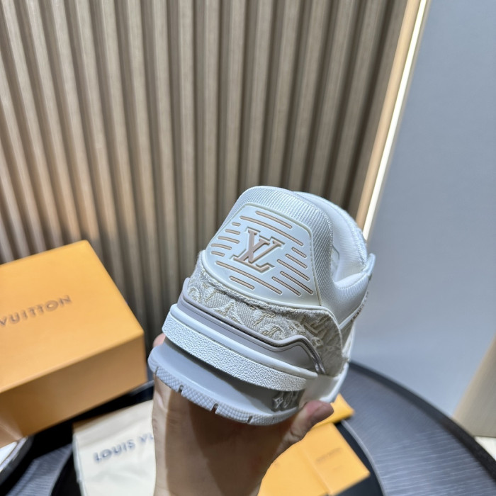 LOVT SNEAKER lv-710