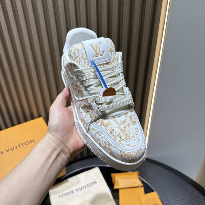 LOVT SNEAKER lv-712