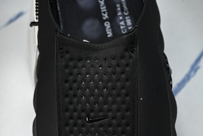 Nike Mind 001 HQ4307-0051 (RUN SMALL,PLS 1 SIZE UP)