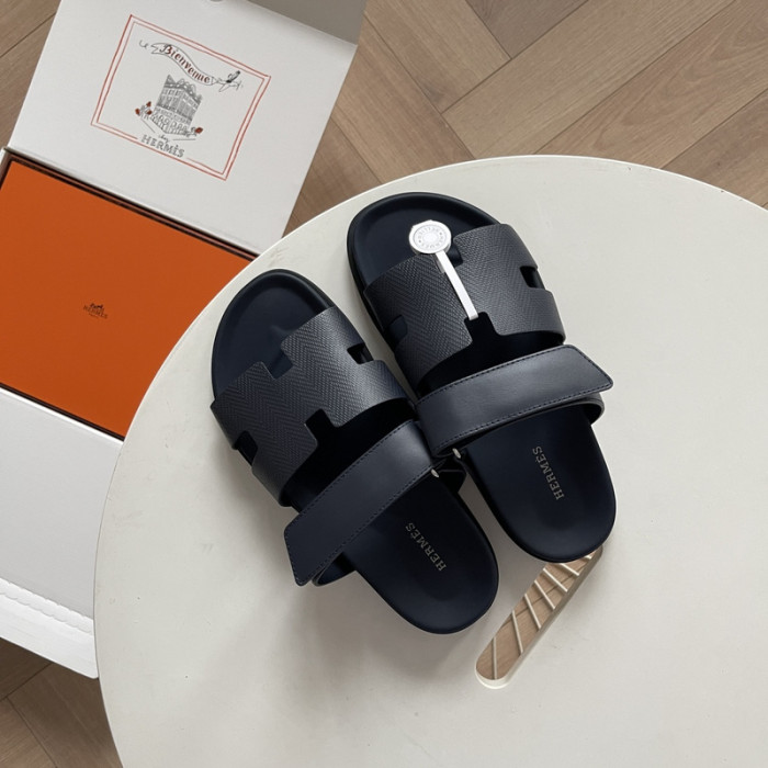 HER Slides 2405224 (dark blue)